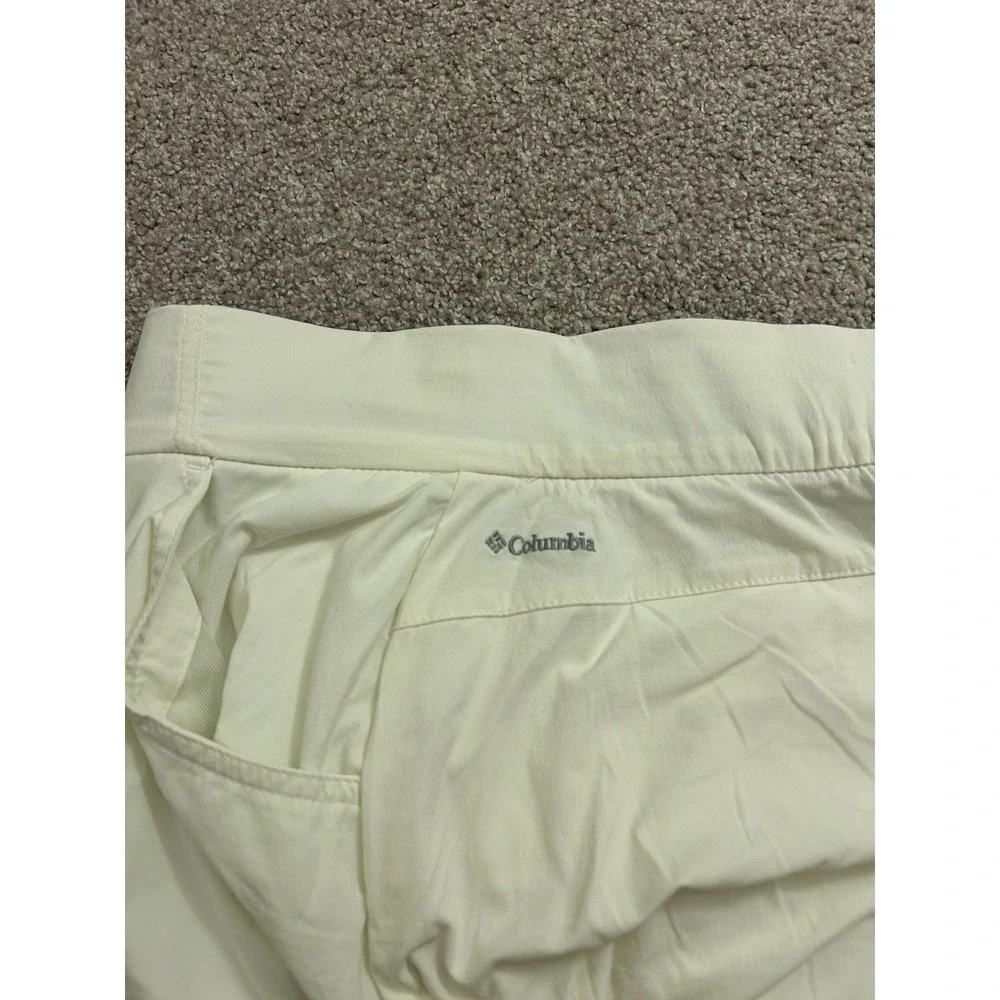 Columbia‎ Sexy Skort Womens XS Cream Good Omni-Shield Hiking Activewear AK1074